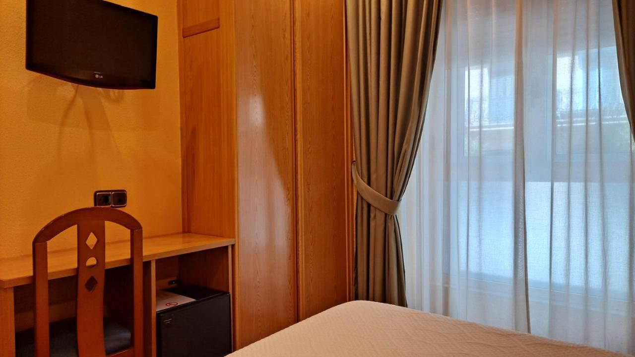 Pension La Concha San Sebastián Esterno foto