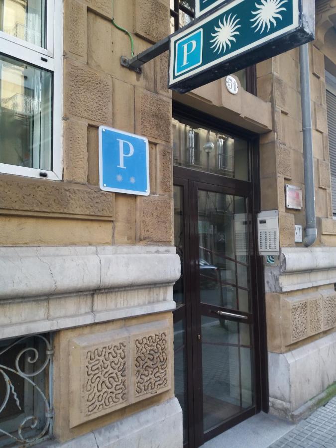 Pension La Concha San Sebastián Esterno foto